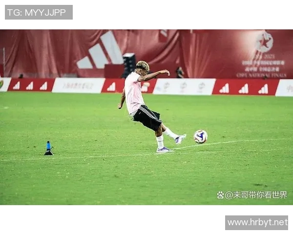 从青训到顶级联赛拉明亚马尔追逐足球梦想的成长之路 从青训到顶级联赛拉明亚马尔追逐足球梦想的成长之路